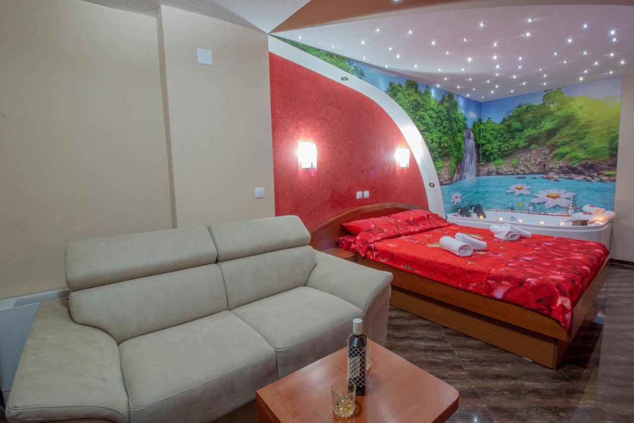אוהריד Villa Dislievski מראה חיצוני תמונה